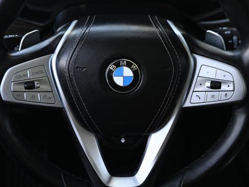 Used 2020 BMW X7 xDrive40i w/ Premium Package image 25