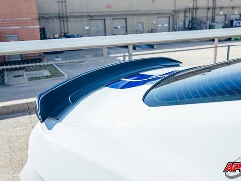 Used 2016 Ford Mustang Shelby GT350 w/ Track Package image 36