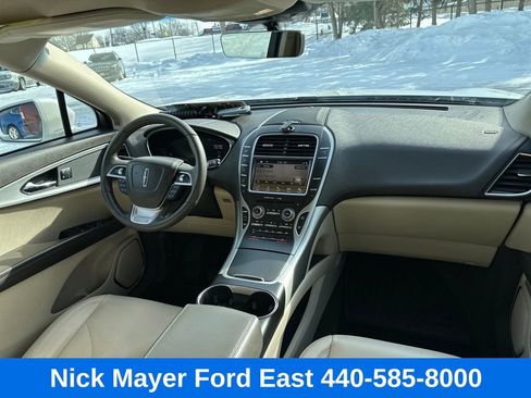 Used 2019 Lincoln Nautilus FWD image 18