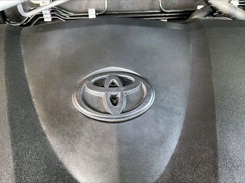 Used 2024 Toyota RAV4 XLE w/ Convenience Package AWD/4WD image 32