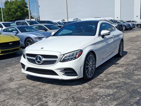 Used 2019 Mercedes-Benz C 300 Coupe image 2