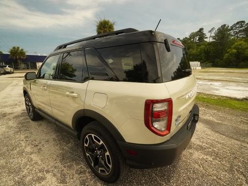 Used 2024 Ford Bronco Sport Outer Banks w/ Tech Package AWD/4WD image 3