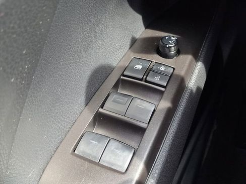 Used 2024 Toyota Camry SE FWD image 25