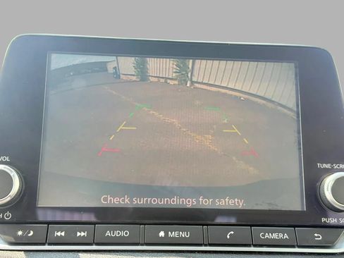 Used 2020 Nissan Sentra SV FWD image 24