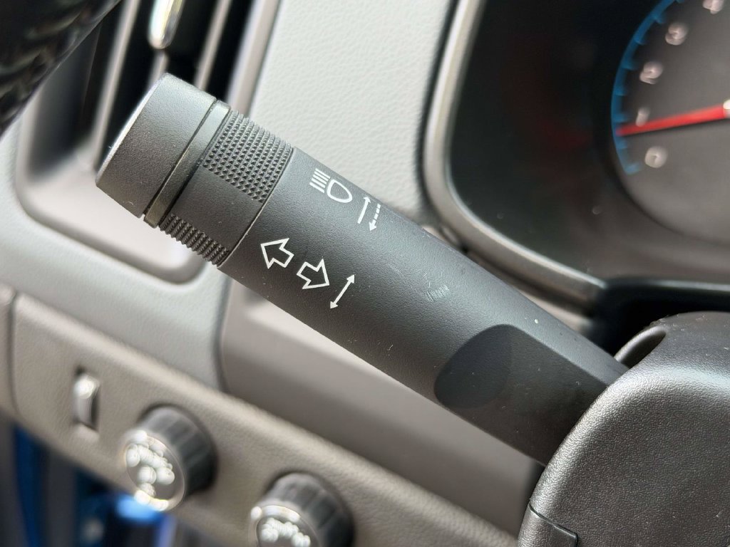 Used 2021 Chevrolet Colorado Z71 AWD/4WD image 26