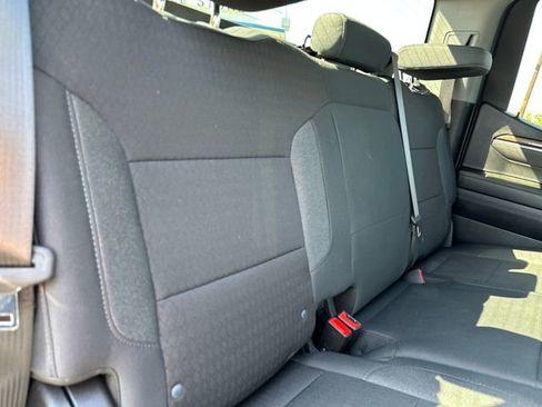 Used 2025 Chevrolet Silverado 1500 LT AWD/4WD image 30