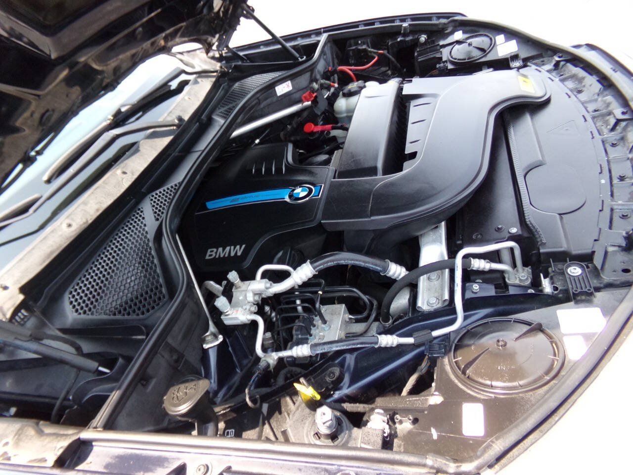 Used 2017 BMW X5 xDrive40e AWD/4WD image 35