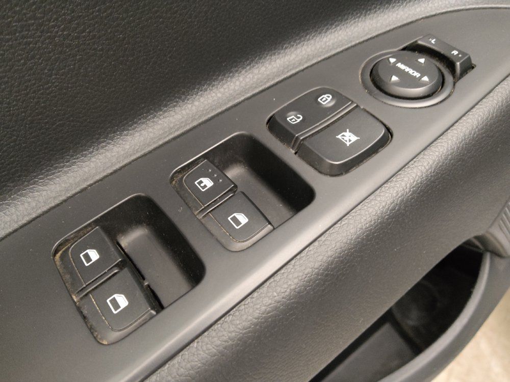 Used 2023 Kia Rio S w/ Technology Package FWD image 27