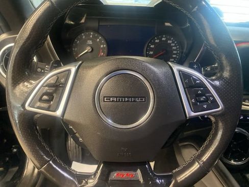Used 2019 Chevrolet Camaro SS RWD image 13