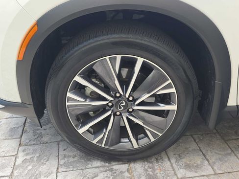 Certified 2026 INFINITI QX60 Luxe w/ Cargo Package FWD image 6