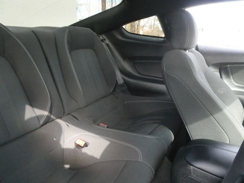 Used 2020 Ford Mustang GT w/ Equipment Group 301A image 25