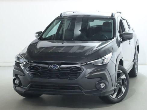 Used 2025 Subaru Crosstrek 2.5i Limited AWD/4WD image 3
