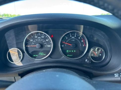 Used 2016 Jeep Wrangler Unlimited Sport w/ Dual Top Group AWD/4WD image 10