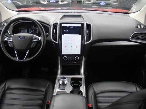 Certified 2024 Ford Edge SEL image 14