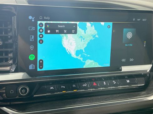 Used 2022 Chevrolet Silverado 1500 LTZ w/ LTZ Convenience Package II AWD/4WD image 12