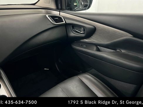 Used 2017 Nissan Murano SL AWD/4WD image 10
