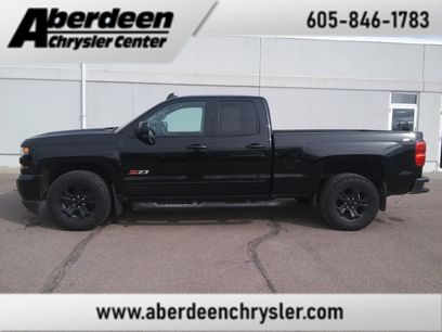 Used 2018 Chevrolet Silverado 1500 LT w/ Midnight Edition