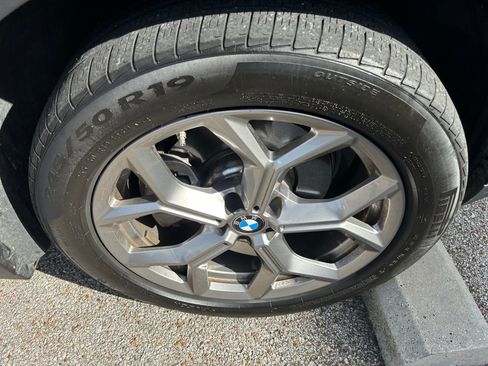 Used 2021 BMW X3 xDrive30e w/ Premium Package image 7