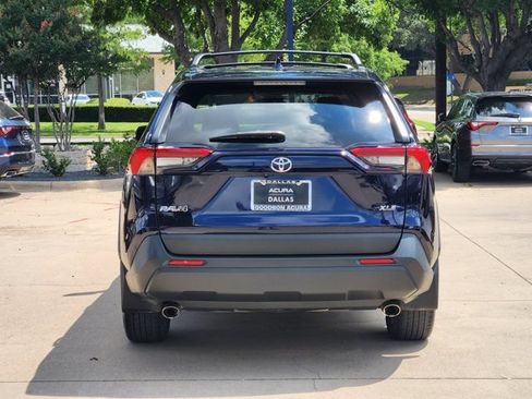 Used 2024 Toyota RAV4 XLE Premium FWD image 7