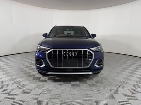 Used 2022 Audi Q3 2.0T Premium AWD/4WD image 2