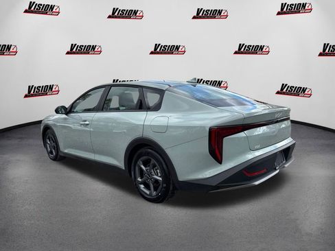 Used 2025 Kia K4 LXS image 7