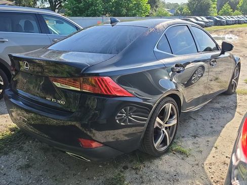 Used 2018 Lexus IS 300 AWD w/ Comfort Package image 4