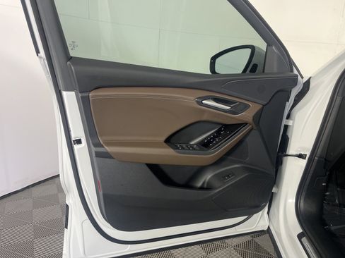 Certified 2025 Audi Q6 e-tron Premium w/ Convenience Package image 17