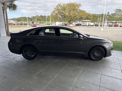 Used 2017 Lincoln MKZ Reserve w/ Climate Package image 14