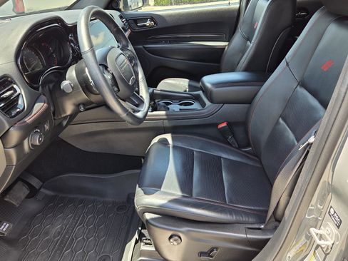 Used 2023 Dodge Durango R/T RWD image 4