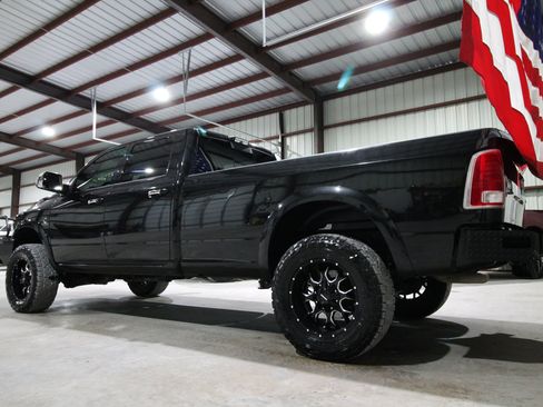 Used 2017 RAM 2500 Laramie w/ Convenience Group AWD/4WD image 8