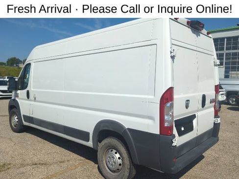 Used 2018 RAM ProMaster 2500 FWD image 3