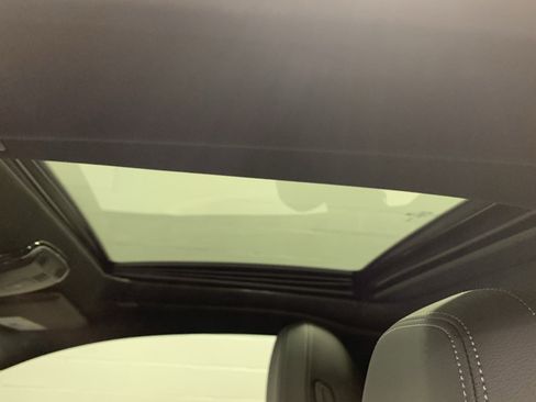 Used 2025 BMW 230i Coupe w/ M Sport Package RWD image 14