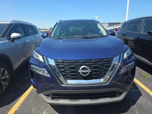 Certified 2023 Nissan Rogue SV w/ SV Premium B Package AWD/4WD image 2