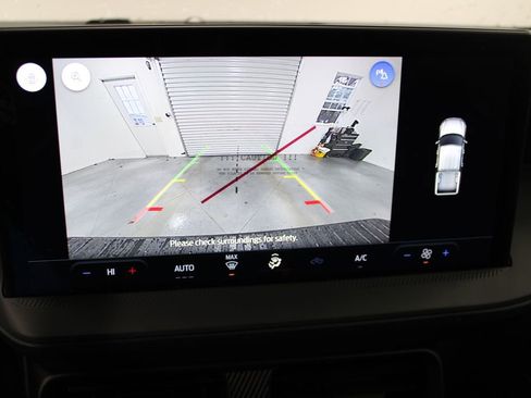 New 2025 Ford Maverick XL w/ 4K Tow Package image 48