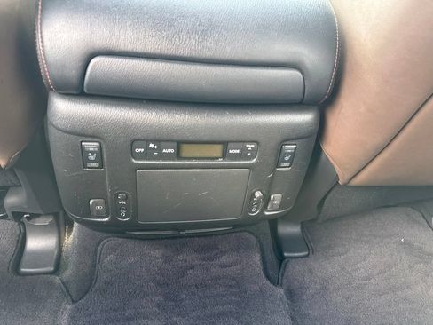 Used 2018 Nissan Armada Platinum w/ Captain Seat Package AWD/4WD image 17