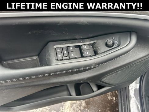 New 2025 Jeep Grand Cherokee Limited w/ Luxury Tech Group II image 10