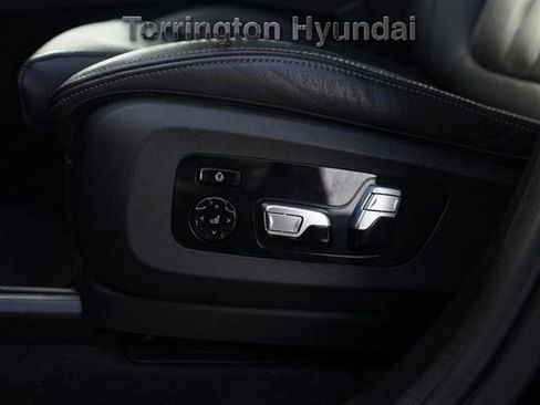 Used 2022 BMW X5 xDrive45e w/ Executive Package image 31