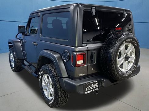 Used 2020 Jeep Wrangler Sport image 7