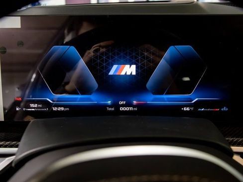 Used 2026 BMW X5 M60i w/ Climate Comfort Package AWD/4WD image 17