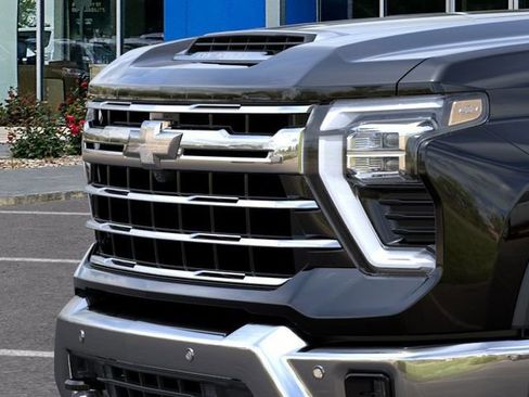 New 2026 Chevrolet Silverado 2500 LTZ w/ LTZ Premium Texas Edition AWD/4WD image 13