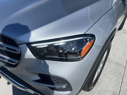 Certified 2024 Mercedes-Benz GLE 450e 4MATIC image 6