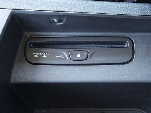 Used 2016 RAM 1500 Laramie AWD/4WD image 46