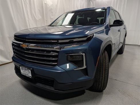 New 2026 Chevrolet Traverse LT image 7