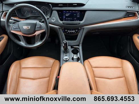 Used 2022 Cadillac XT5 Premium Luxury image 15