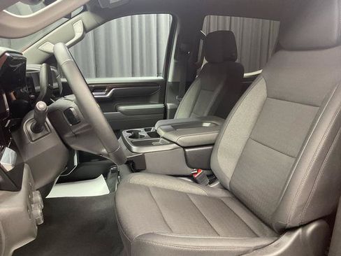 Used 2026 Chevrolet Silverado 1500 LT AWD/4WD image 14