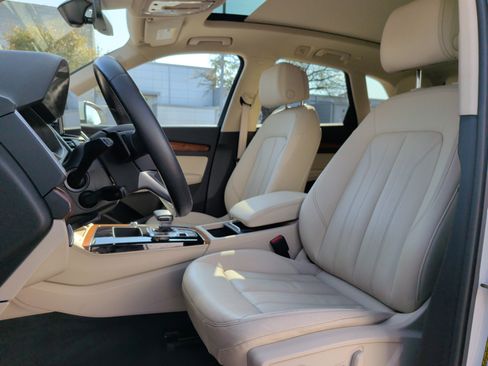 Used 2022 Audi Q5 2.0T Premium Plus image 17