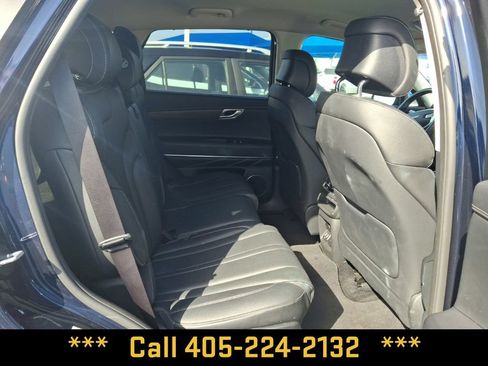 Used 2024 Genesis GV80 2.5T AWD/4WD image 16