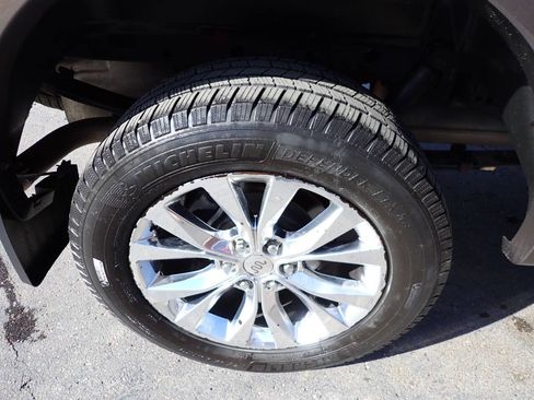 Used 2015 Ford F150 King Ranch w/ Equipment Group 601A Luxury AWD/4WD image 11