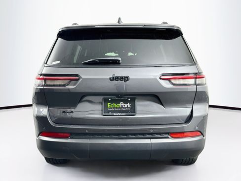 Used 2023 Jeep Grand Cherokee L Laredo AWD/4WD image 7
