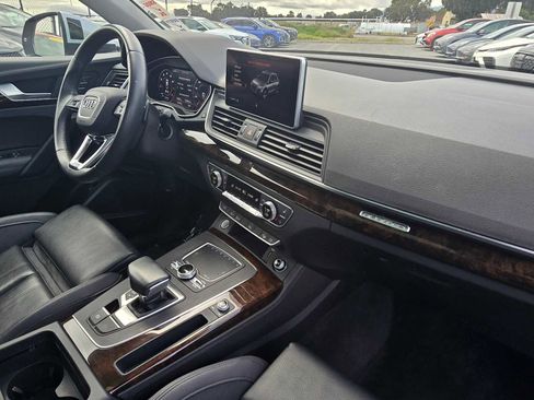 Used 2019 Audi Q5 2.0T Premium Plus w/ Premium Plus Package image 12